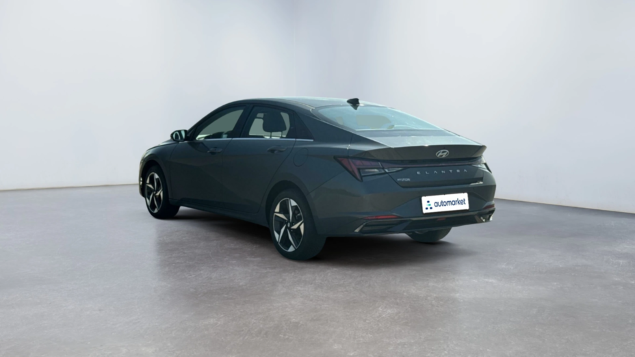 HYUNDAI Elantra Elantra 1.6 Smart CVT