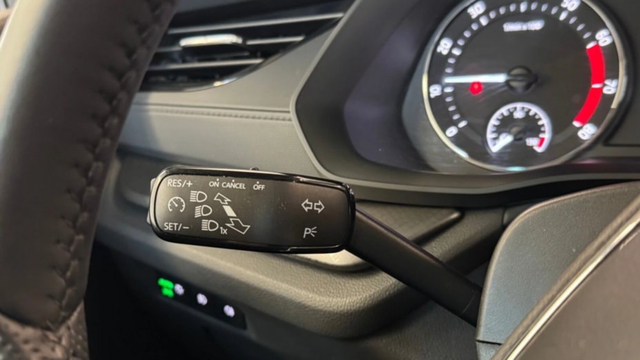 SKODA Octavia Octavia 1.5 TSI e-Tec Ambition DSG