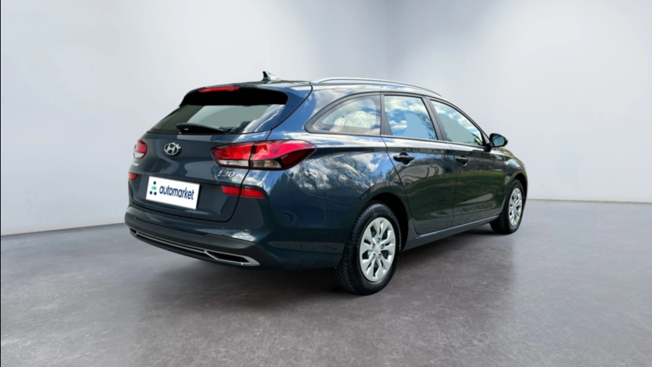 HYUNDAI i30 i30 1.5 DPI Classic +