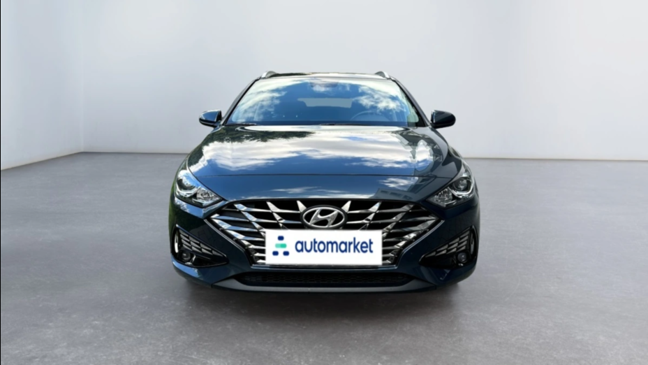HYUNDAI i30 i30 1.5 DPI Classic +