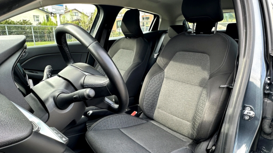 RENAULT Clio Clio 1.0 TCe Zen LPG