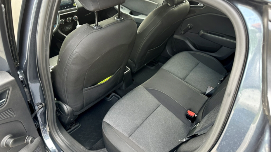 RENAULT Clio Clio 1.0 TCe Zen LPG