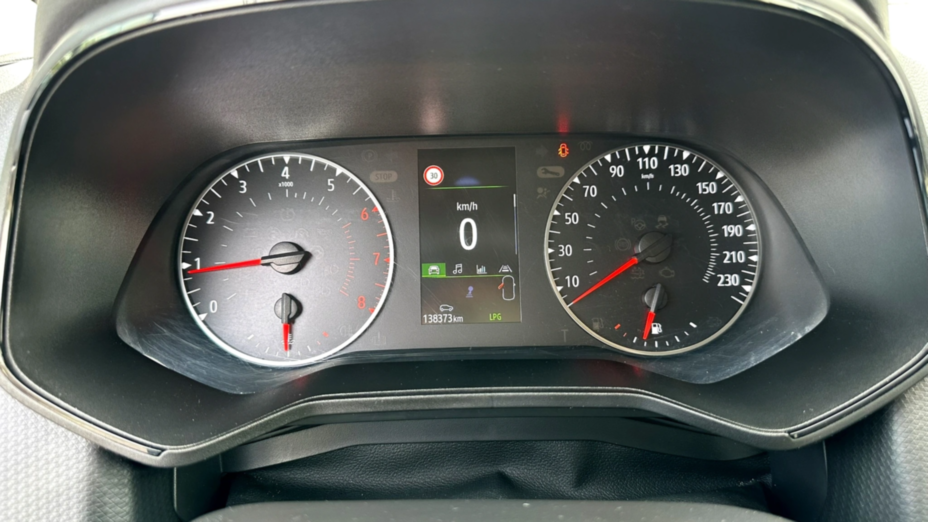 RENAULT Clio Clio 1.0 TCe Zen LPG