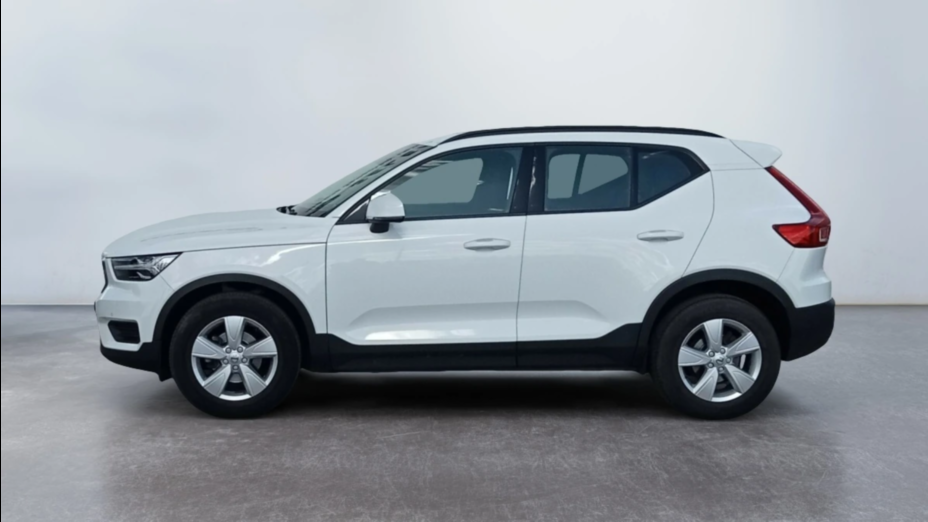 VOLVO XC40 XC40 T3 Momentum Core aut