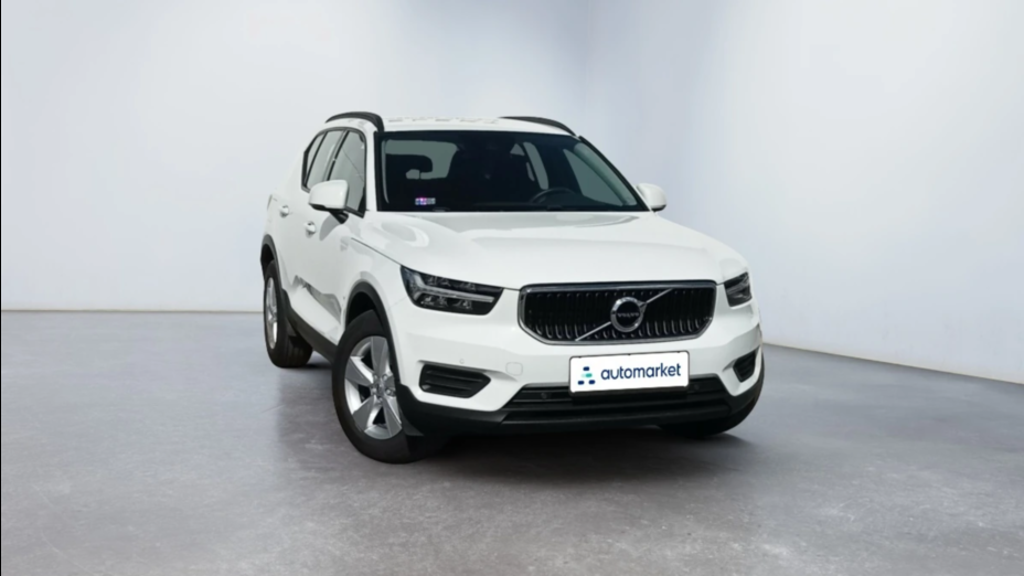 VOLVO XC40 XC40 T3 Momentum Core aut