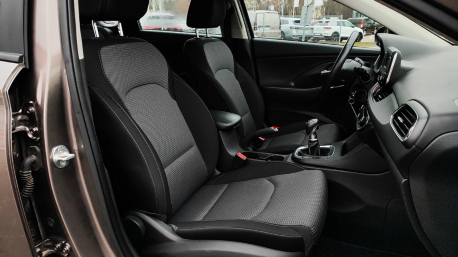 HYUNDAI i30 i30 1.0 T-GDI Modern