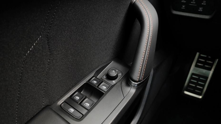 CUPRA Formentor Formentor 1.5 eTSI mHEV DSG