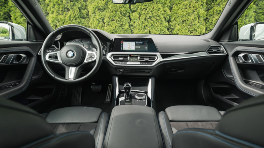 BMW Seria 2 220d mHEV M Sport sport-aut