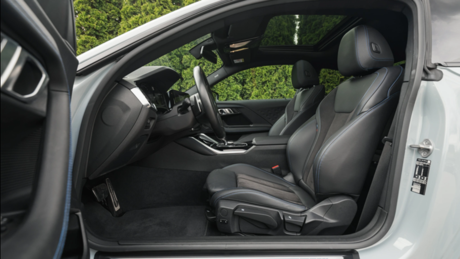 BMW Seria 2 220d mHEV M Sport sport-aut