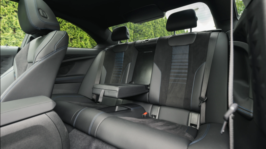 BMW Seria 2 220d mHEV M Sport sport-aut