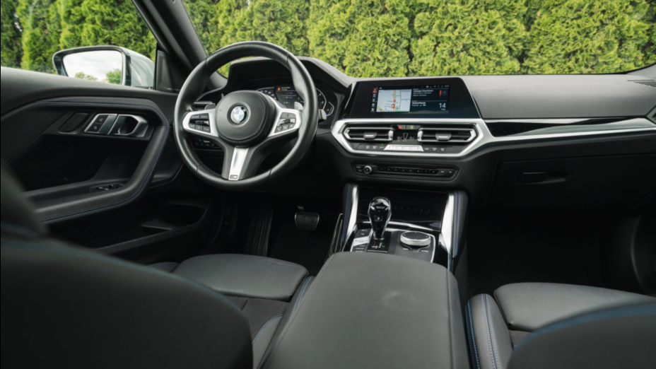 BMW Seria 2 220d mHEV M Sport sport-aut