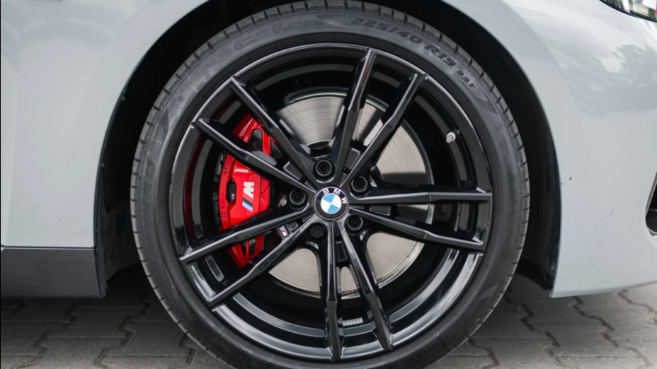 BMW Seria 2 220d mHEV M Sport sport-aut