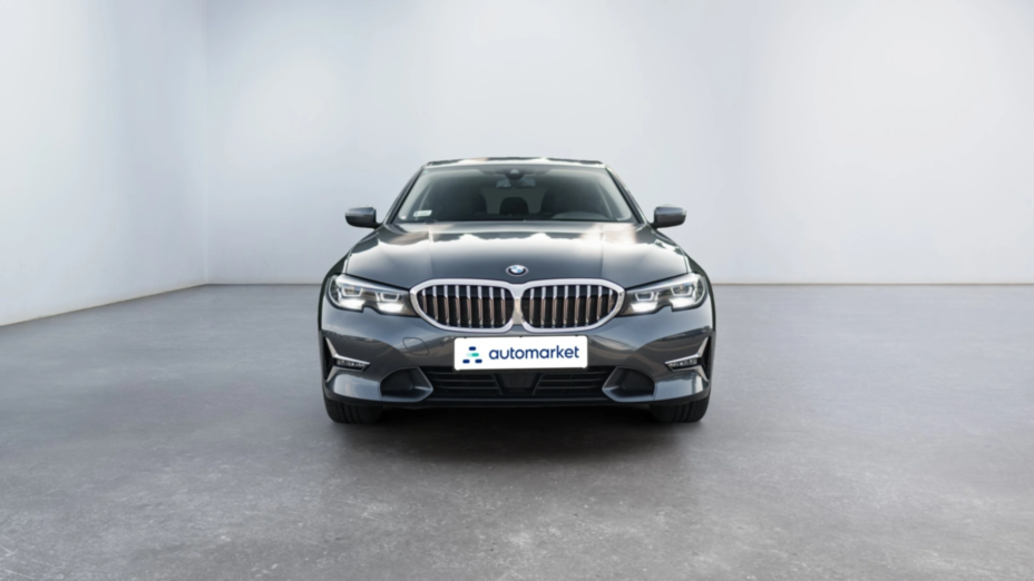 BMW Seria 3 320d xDrive Luxury Line aut
