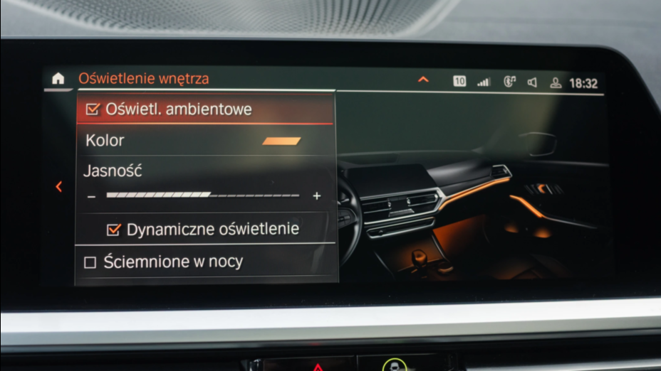 BMW Seria 3 320d xDrive Luxury Line aut