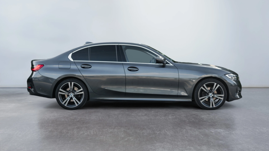 BMW Seria 3 320d xDrive Luxury Line aut