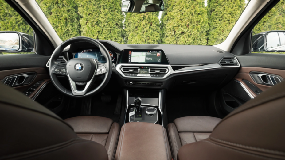 BMW Seria 3 320d Luxury Line aut