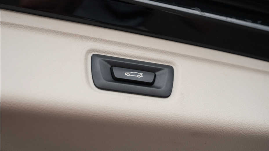 BMW Seria 3 320d Luxury Line aut