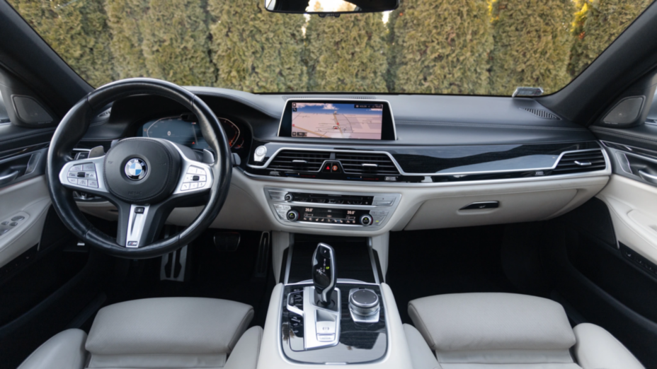 BMW Seria 7 750d xDrive sport-aut
