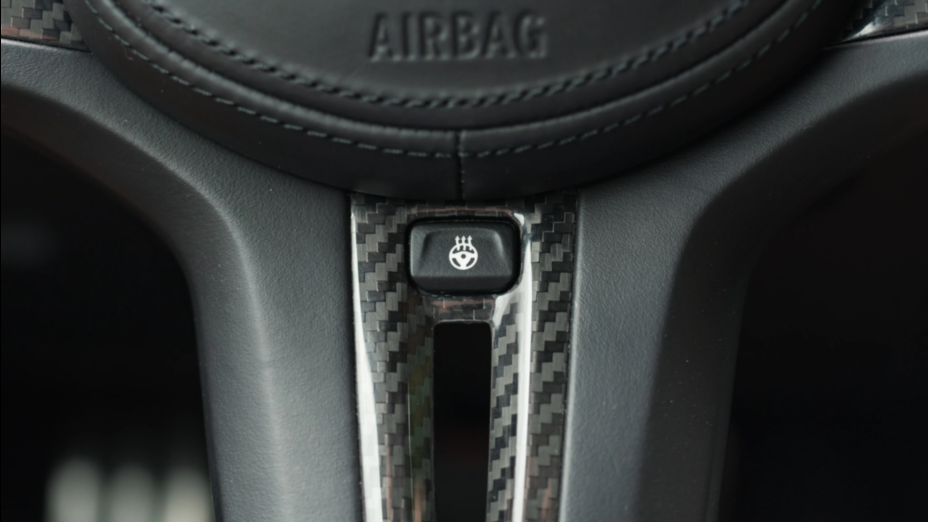 BMW Seria 4 M4 Competition M xDrive sport-aut