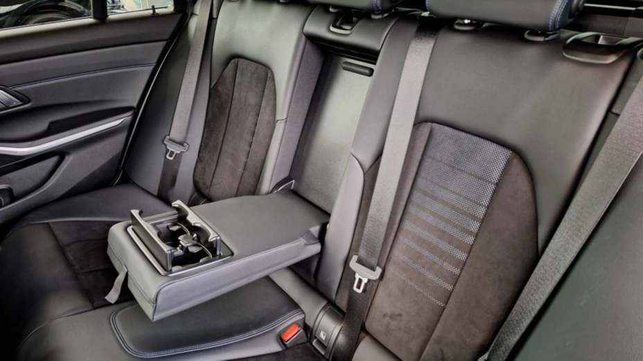 BMW Seria 3 320d xDrive mHEV M Sport sport-aut