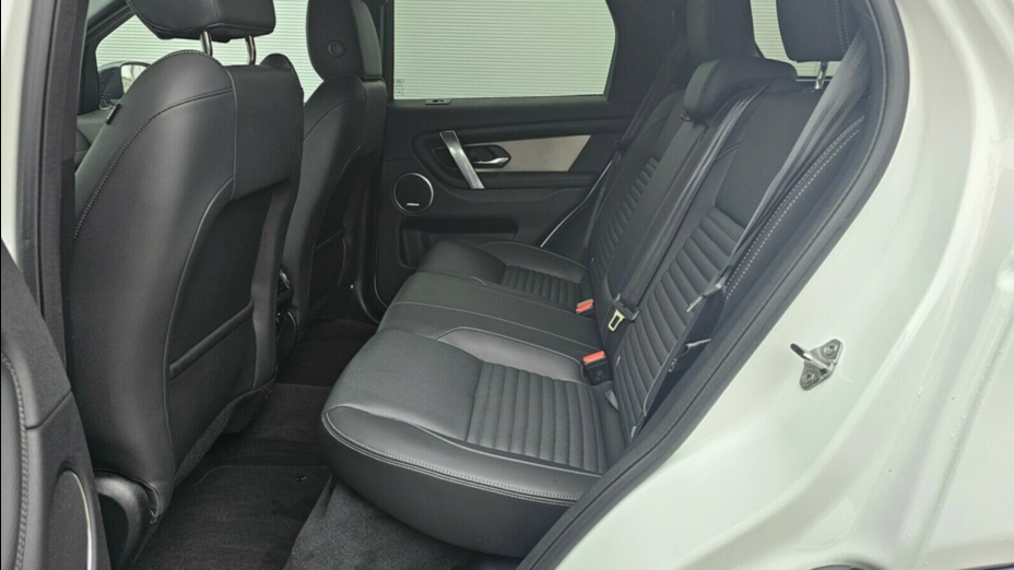 LAND ROVER Discovery Sport Discovery Sport 2.0 P200 mHEV Dynamic SE aut