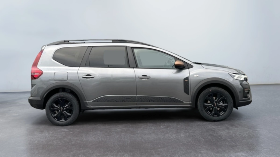 DACIA Jogger Jogger 1.6 Full Hybrid 140 Extreme MMT 7os. Nowy