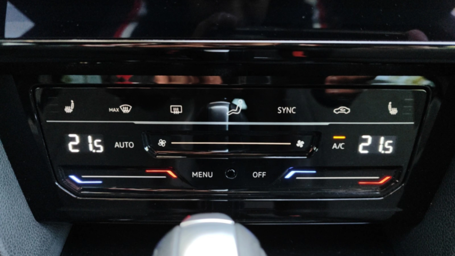 VOLKSWAGEN Arteon Arteon 2.0 TSI R-Line DSG