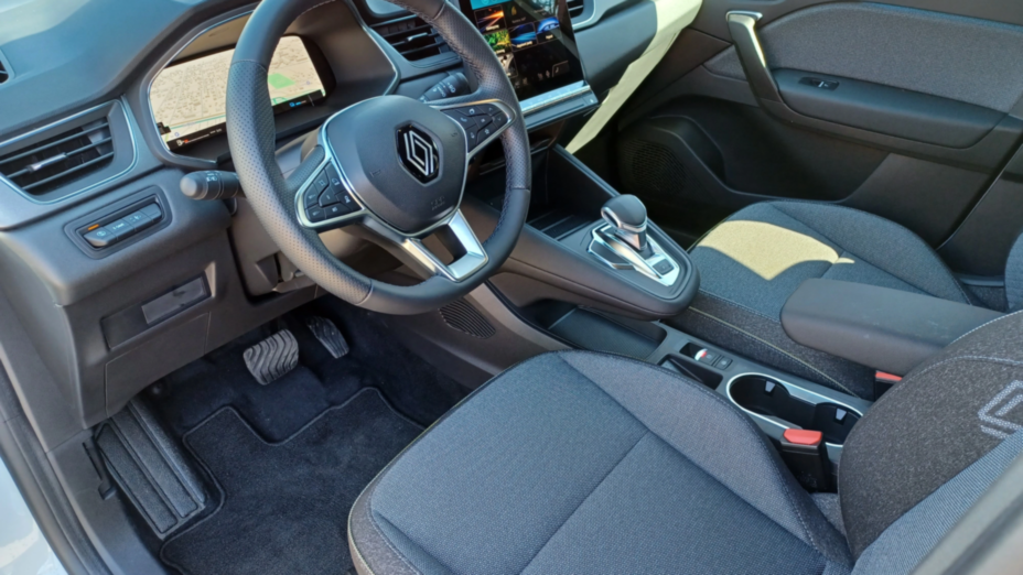 RENAULT Captur Captur 1.6 E-TECH Full Hybrid 145 Techno