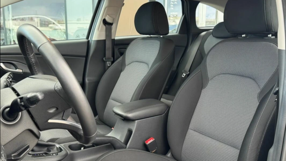 HYUNDAI i30 i30 1.0 T-GDI Modern DCT