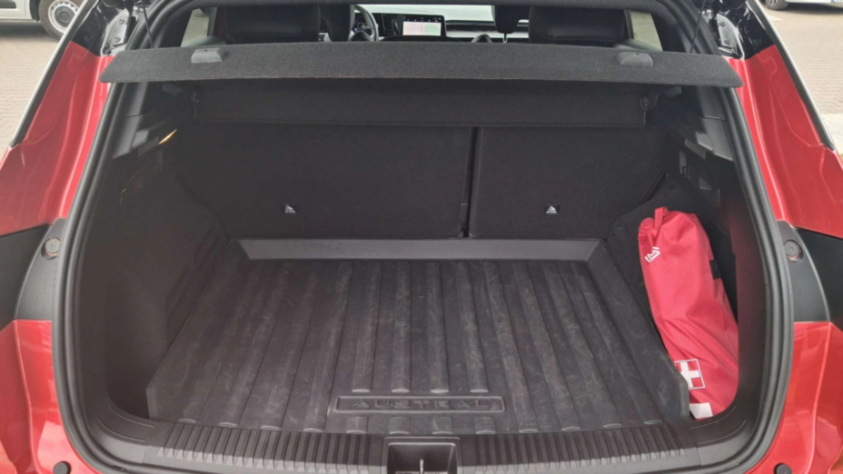 RENAULT Austral Austral 1.3 TCe mHEV Iconic aut