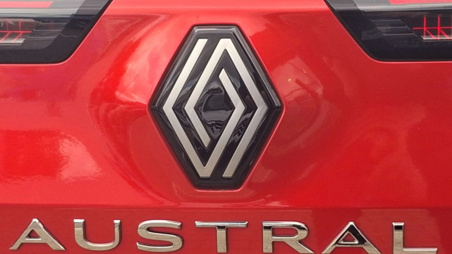 RENAULT Austral Austral 1.3 TCe mHEV Iconic aut