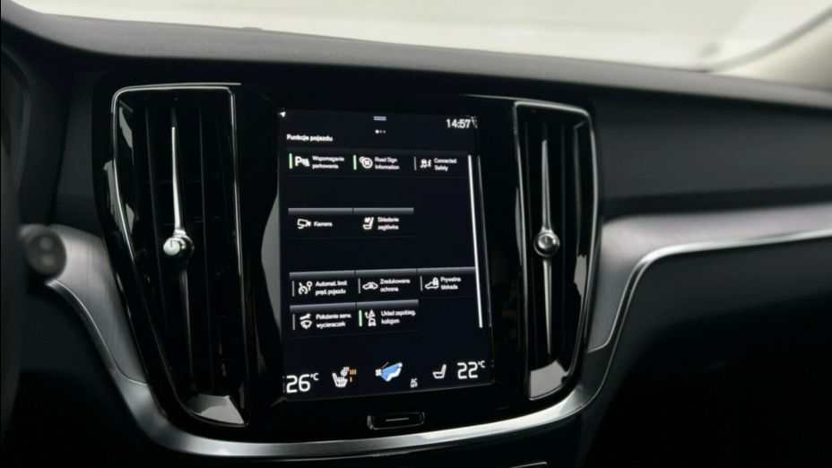 VOLVO V60 V60 B3 B Momentum Pro aut
