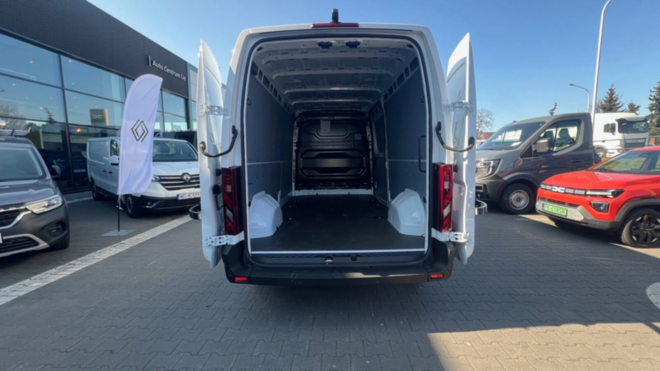 RENAULT Master Master E-Tech 87kWh L3H2 Nowy