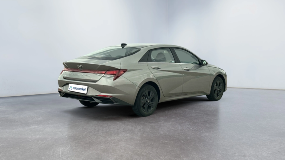 HYUNDAI Elantra Elantra 1.6 Smart CVT