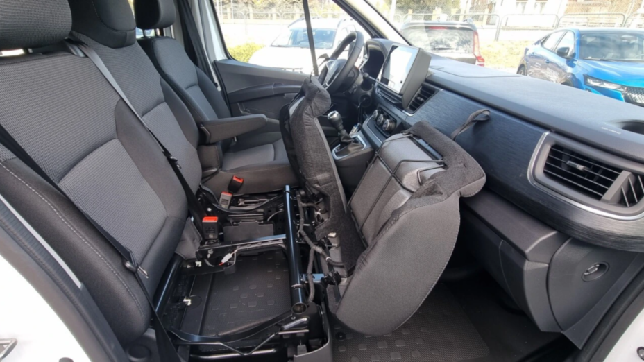 RENAULT Trafic Trafic Kombi 2.0 Blue dCi L2 Equilibre Nowy