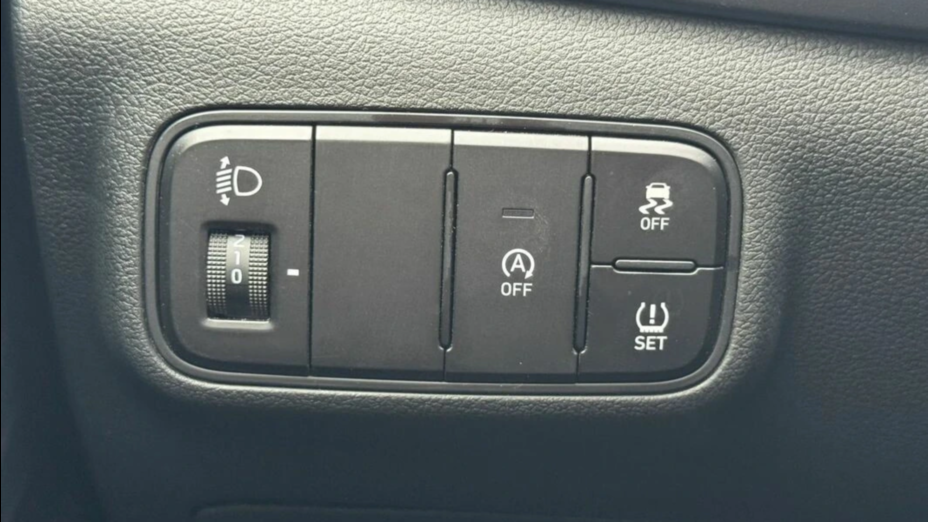 HYUNDAI i20 i20 1.0 T-GDi Pure