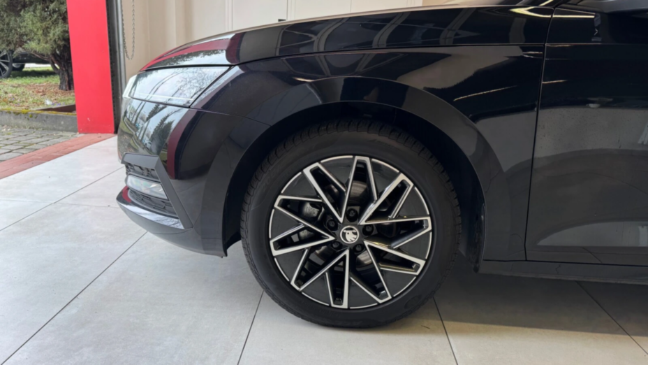 SKODA Octavia Octavia 1.5 TSI e-Tec Ambition DSG