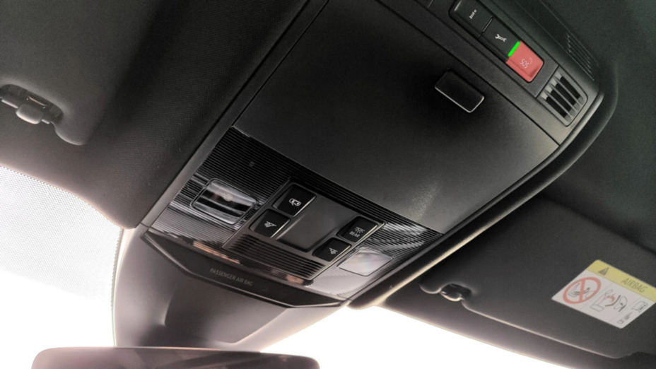 VOLKSWAGEN Arteon Arteon 2.0 TSI R-Line DSG