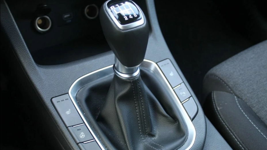 HYUNDAI i30 i30 1.0 T-GDI Smart