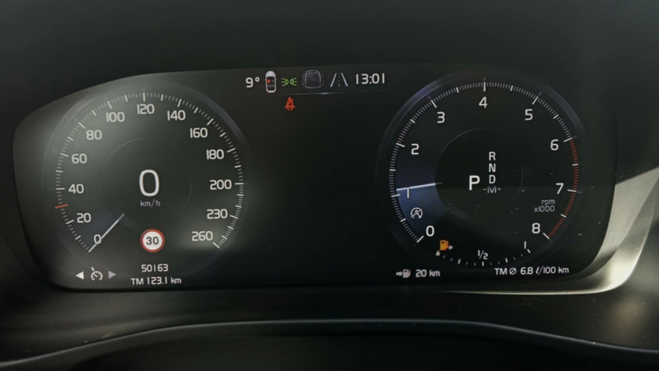 VOLVO XC40 XC40 T3 Momentum Core aut