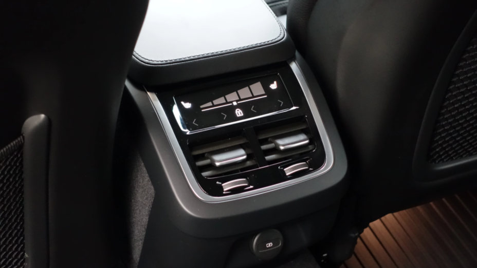 VOLVO V90 V90 CC B5 B AWD Core aut