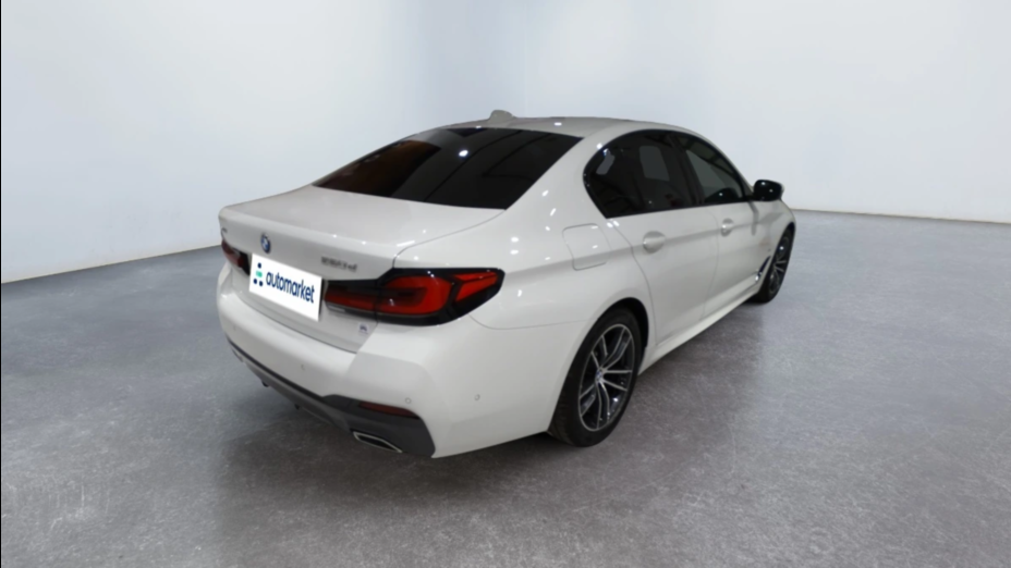 BMW Seria 5 520d xDrive mHEV M Sport sport-aut
