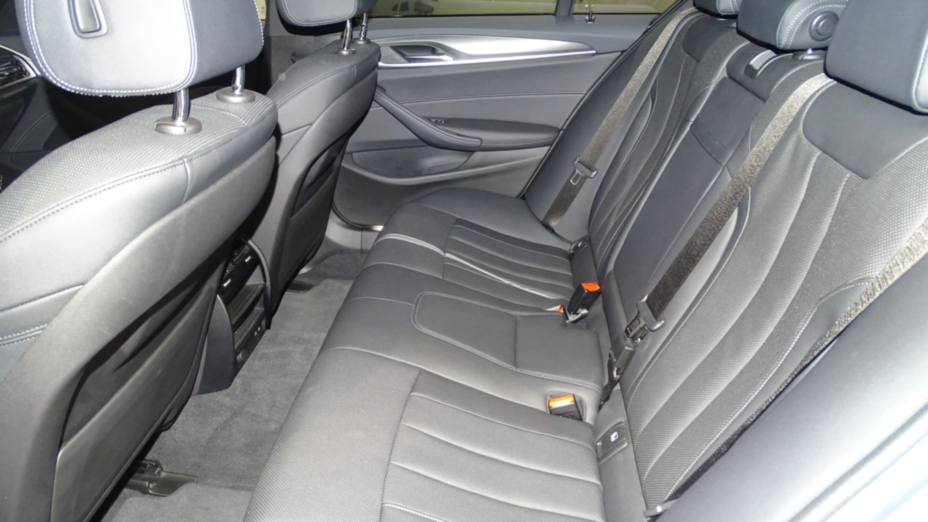 BMW Seria 5 520d xDrive mHEV M Sport sport-aut