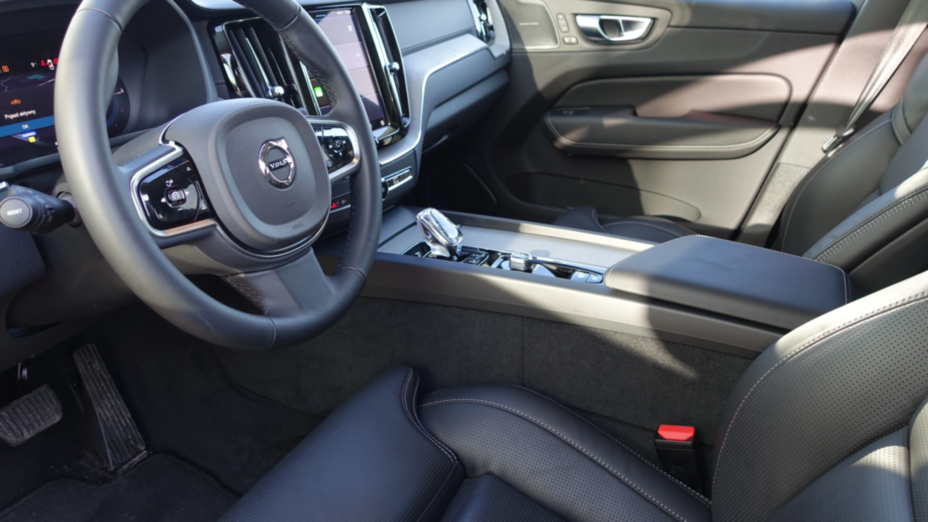 VOLVO XC60 XC60 T8 Plug-In Hybrid AWD Ultimate Bright aut