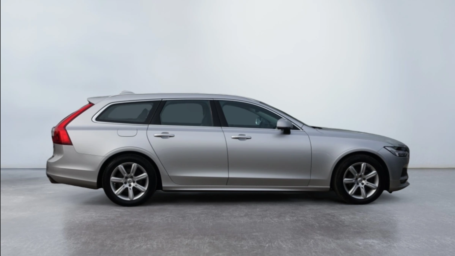 VOLVO V90 V90 D4 AWD Momentum aut