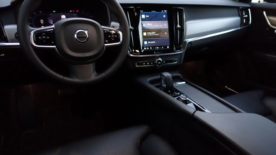 VOLVO V90 V90 CC B4 D AWD Plus aut