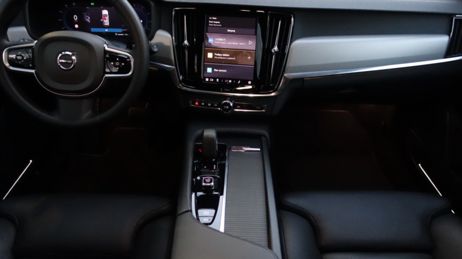 VOLVO V90 V90 CC B4 D AWD Plus aut