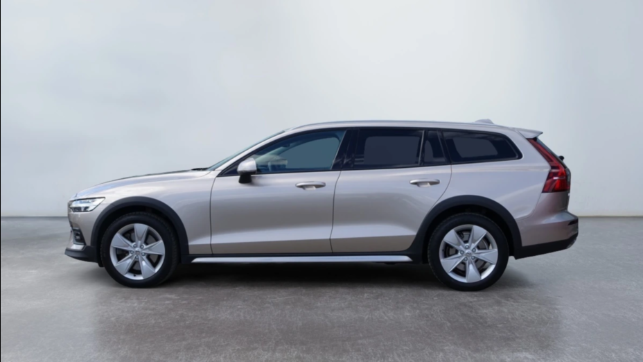 VOLVO V60 V60 CC Core B4 D AWD aut