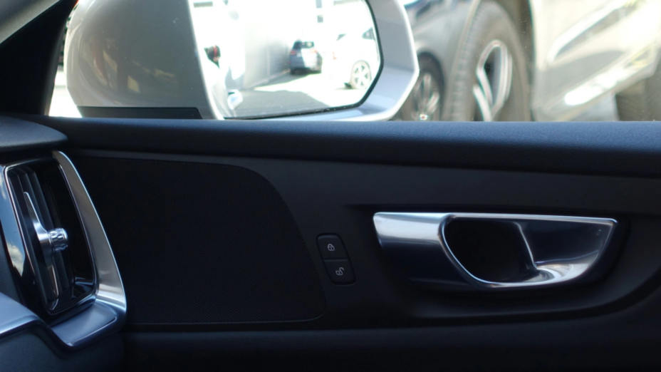 VOLVO V60 V60 CC Core B4 D AWD aut