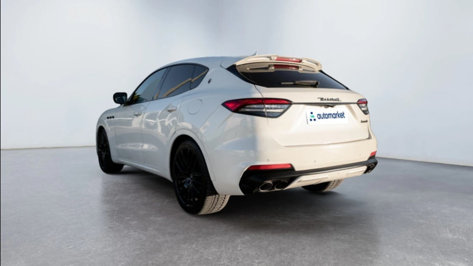 MASERATI Levante Levante Gransport